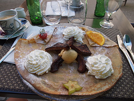 Creperie Le Ble Noir, jumalainen ohukaisravintola Carcassonnessa Creperie Le Ble Noir, jumalainen ohukaisravintola Carcassonnessa