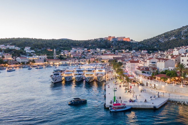 Hvar Hvar
