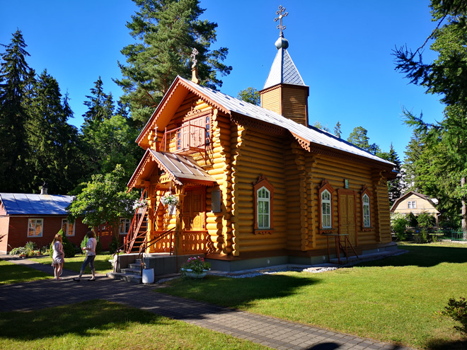 Viro hmatka, Narva-Jensuu