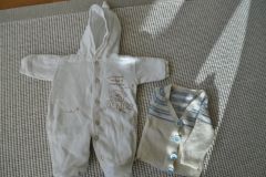 069 Baby Clothes